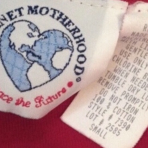 Planet Motherhood Red Short Sleeve Top - Picture 3 of 3